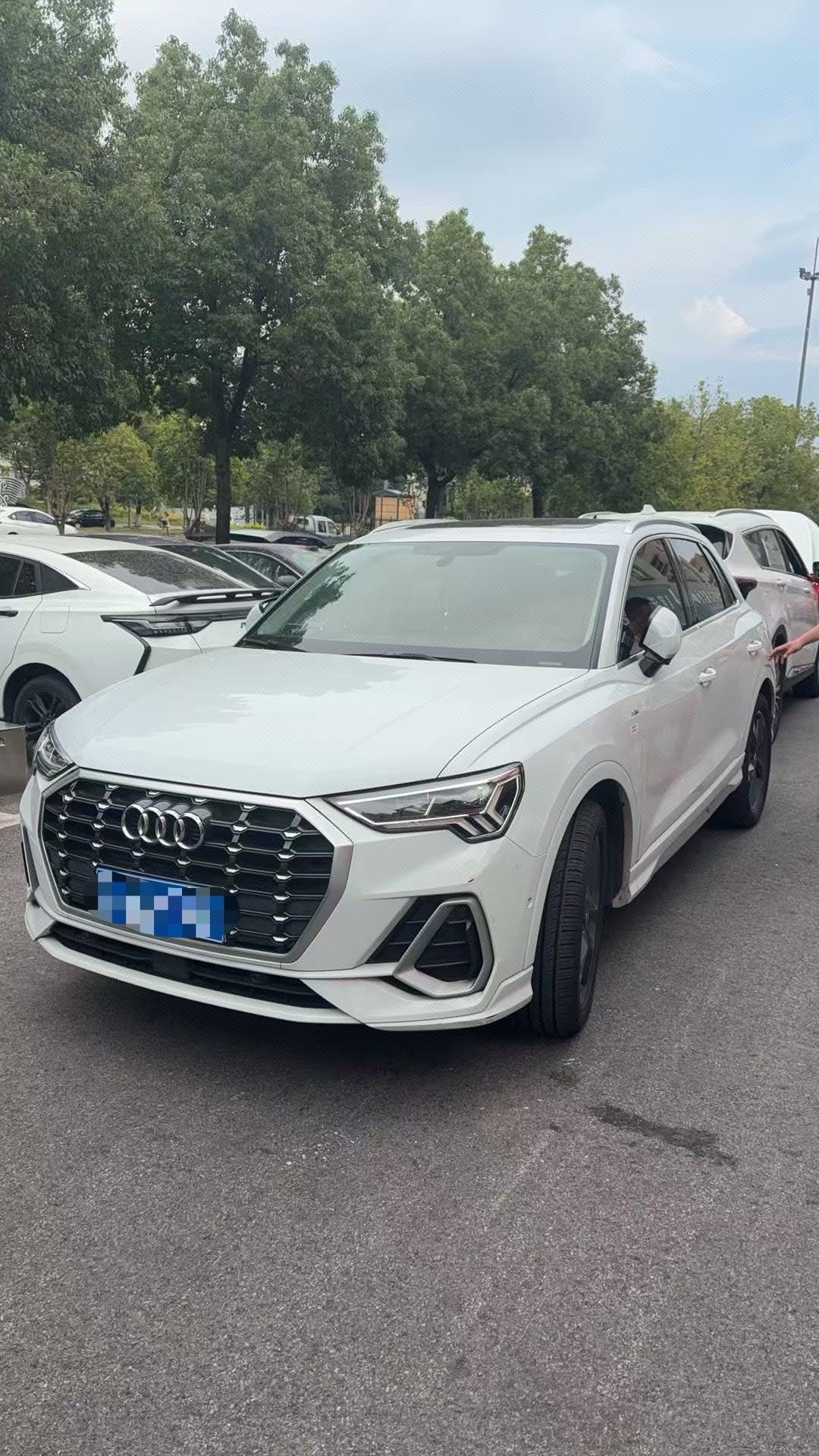2022 2022 car image