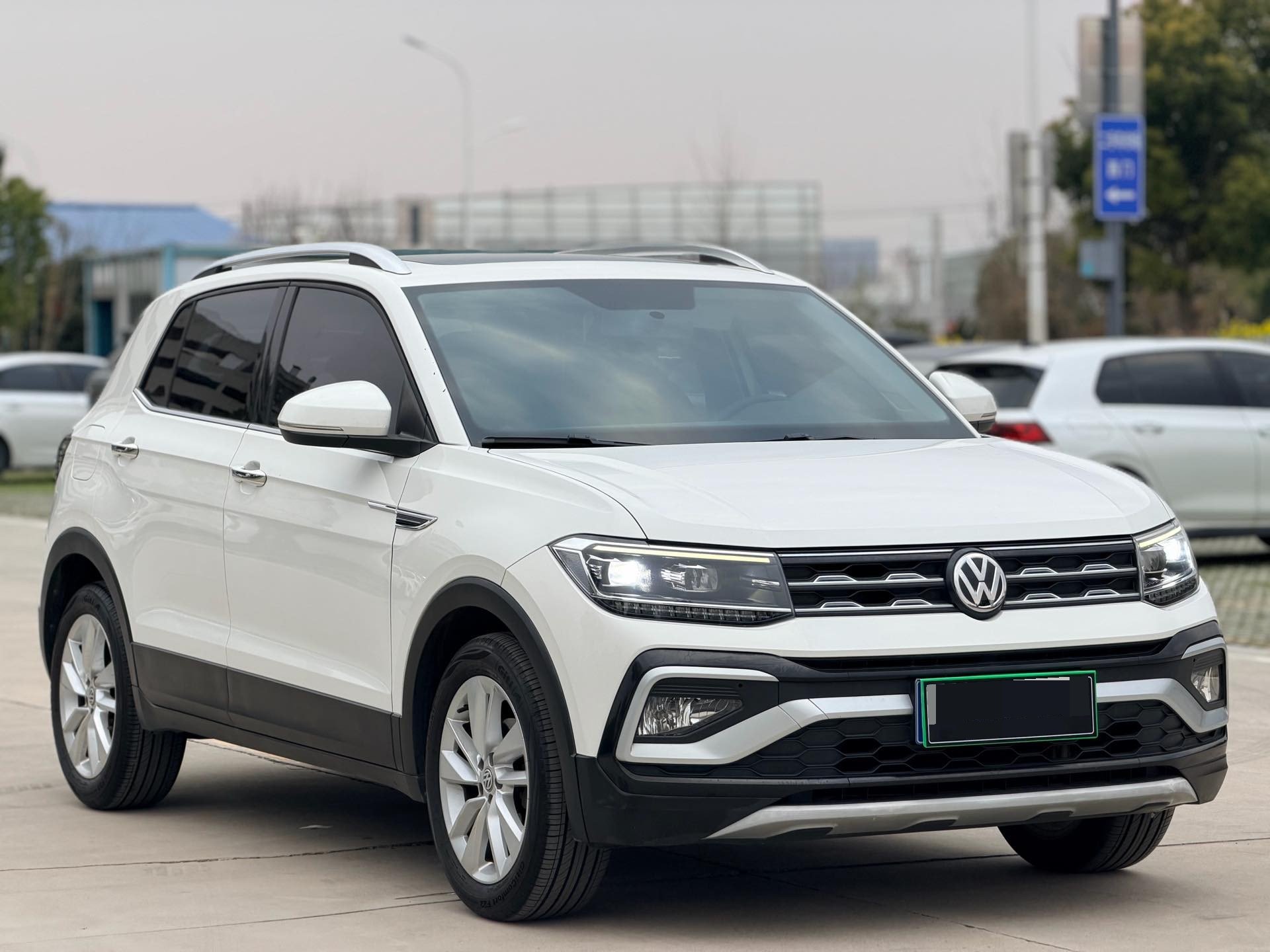Volkswagen T-Cross 2020 image de voiture #3
