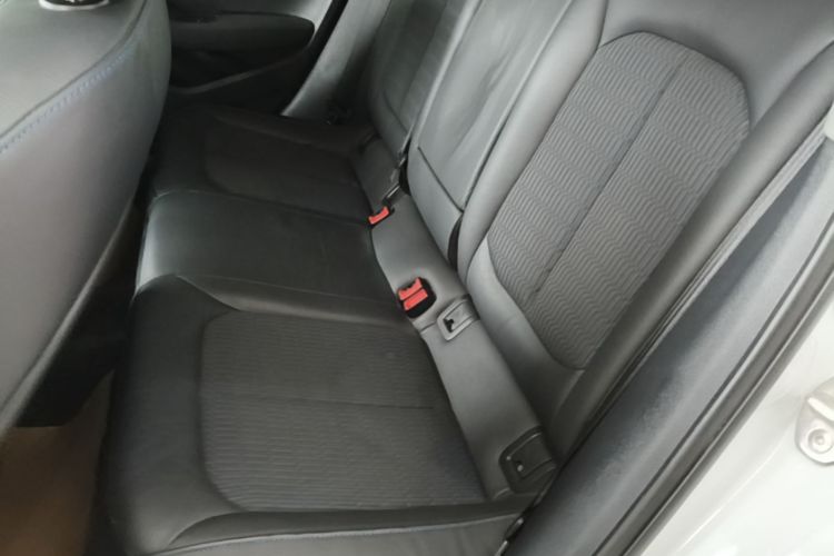 Audi A3 2021 car image #17