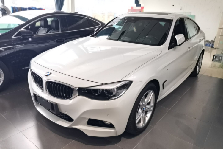 BMW 3 Series GT 2021 #2 BMW 3 Series GT 2021 car image #2
