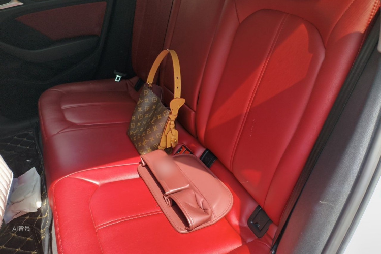Audi A3 2019 car image #19