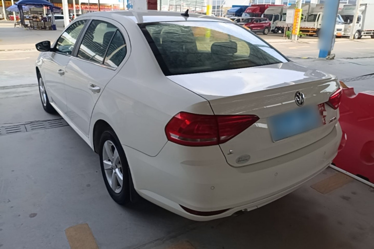 Volkswagen Lavida 2016 #5 Volkswagen Lavida 2016 car image #5