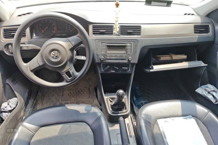Volkswagen Santana 2016 car image #11