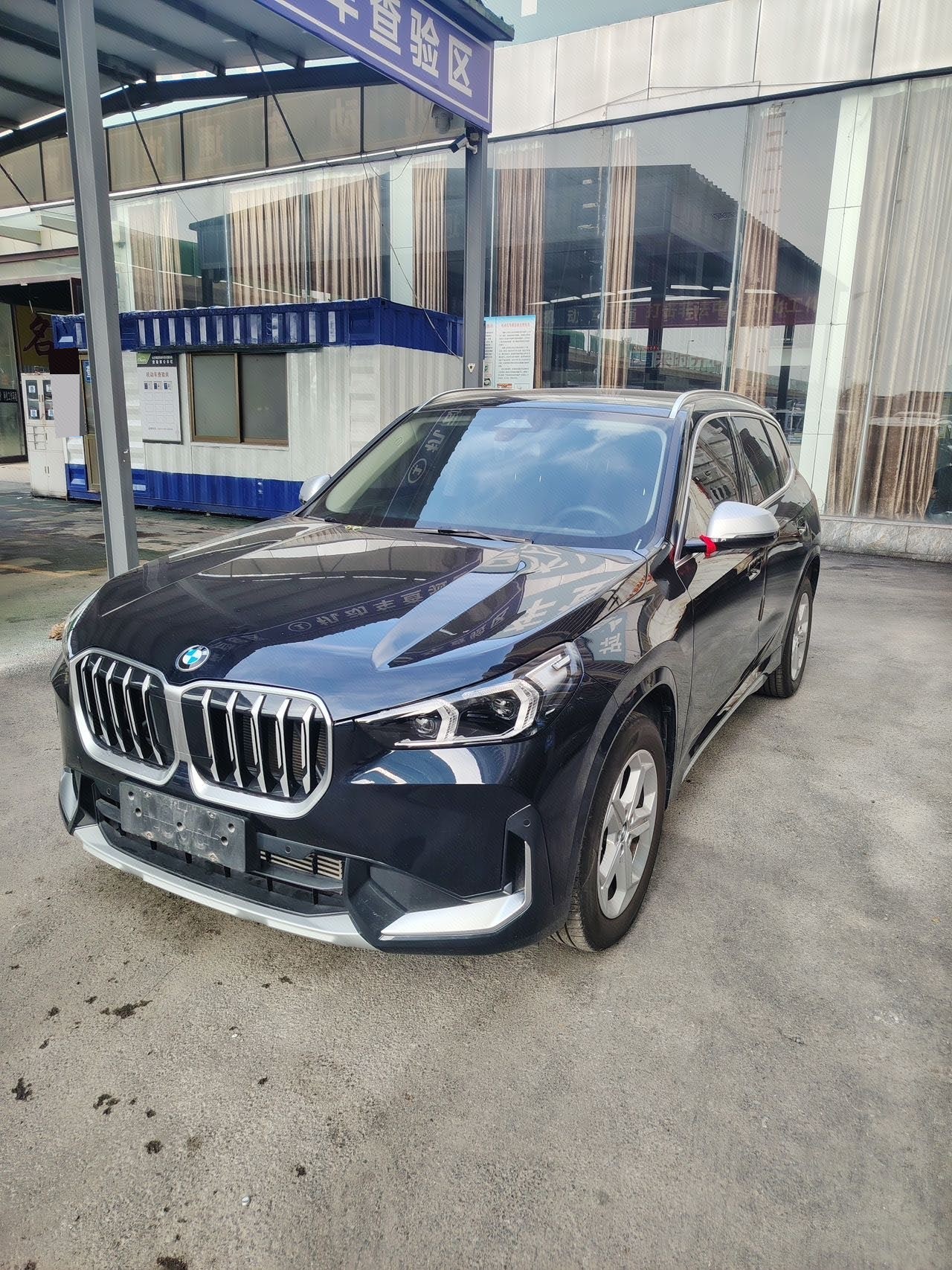 BMW X1 2023 car image 