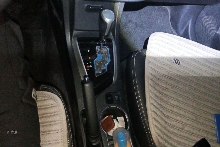 Toyota Corolla 2018 #16 Toyota Corolla 2018 car image #16