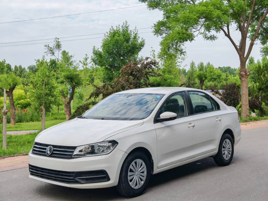 Volkswagen Santana 2019 car image 