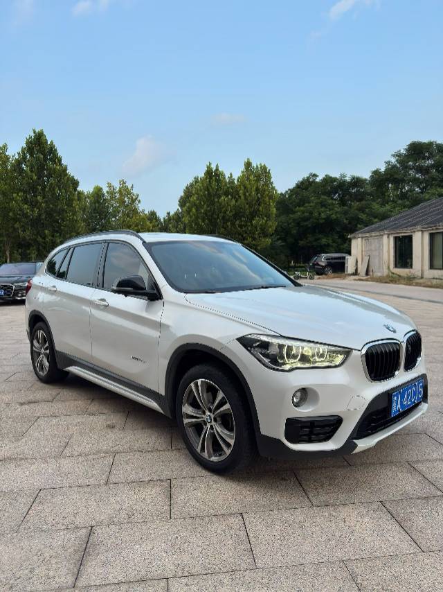 BMW X1 2018 #3 BMW X1 2018 car image #3