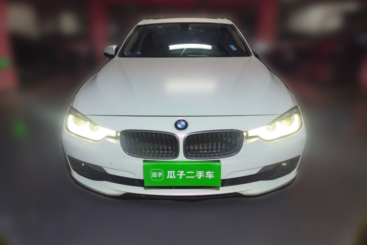 BMW 3 Series 2015 #3 BMW 3 Series 2015 car image #3