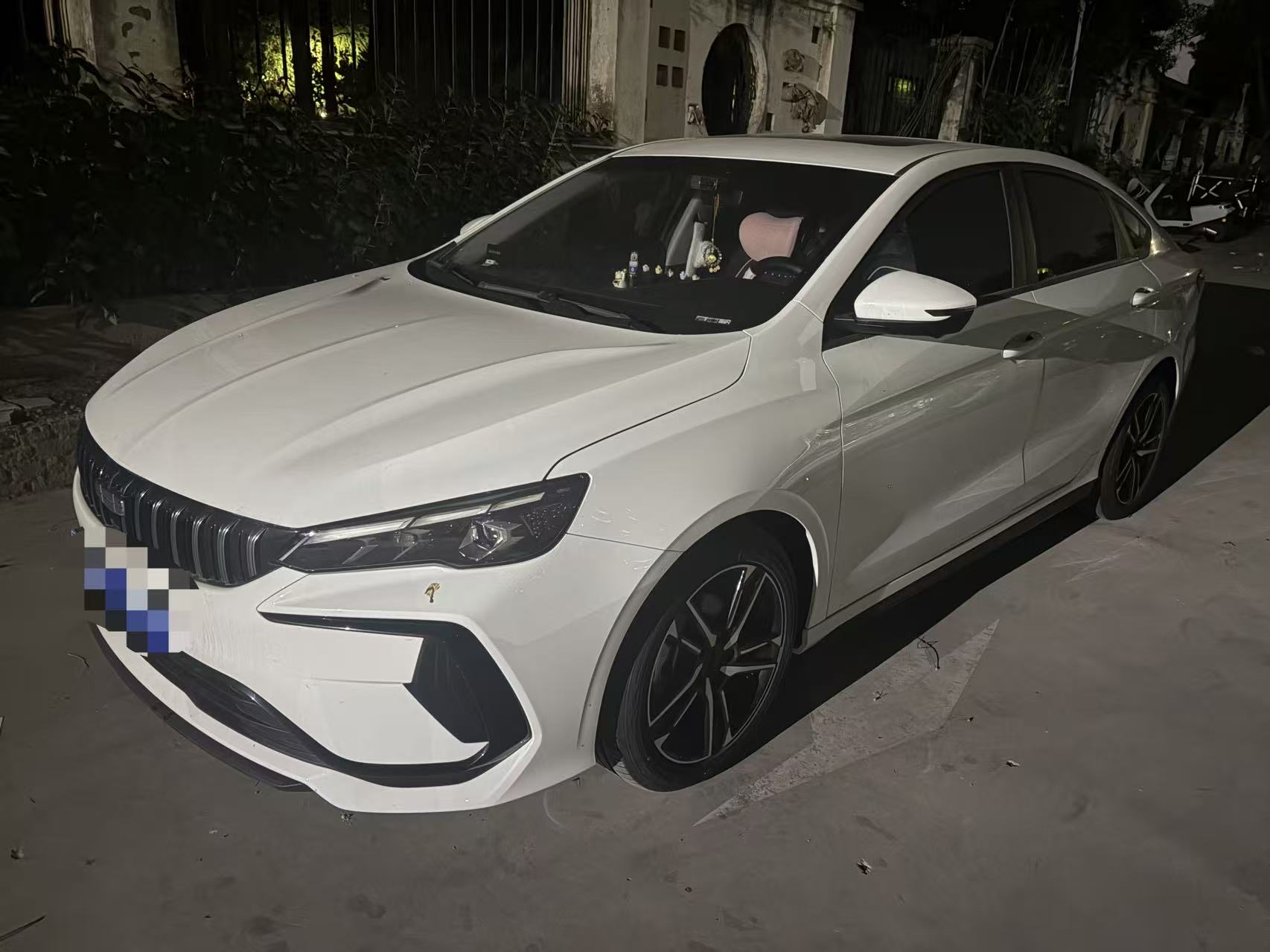 GEELY Binray 2024 GEELY Binray 2024 صورة سيارة