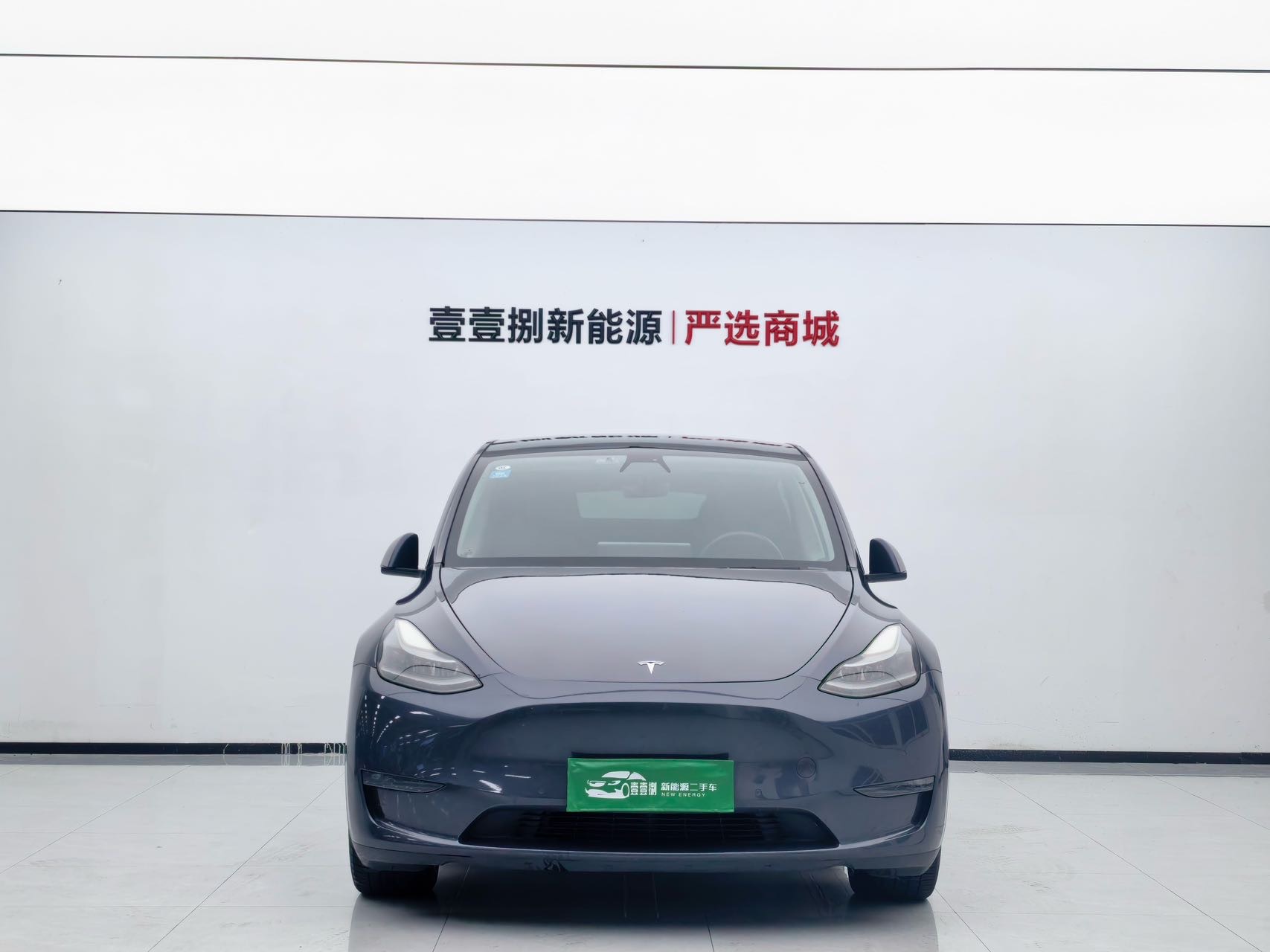 Tesla Model Y 2021 #2 Tesla Model Y 2021 car image #2