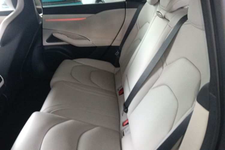 小米汽车 小米SU7 2024 汽车图片 #17