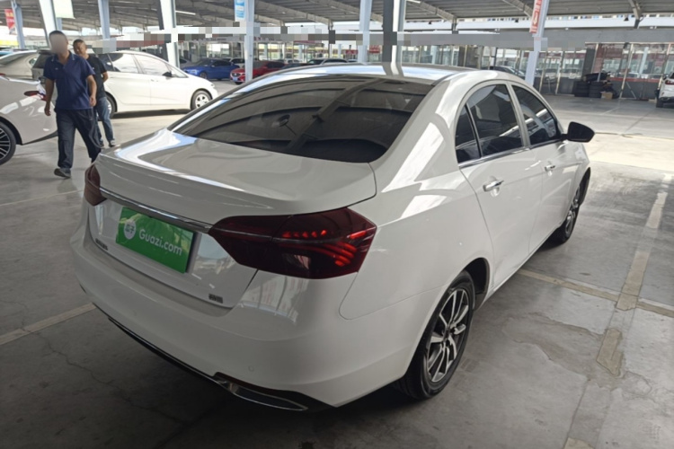 GEELY Emgrand 2020 #7 GEELY Emgrand 2020 car image #7