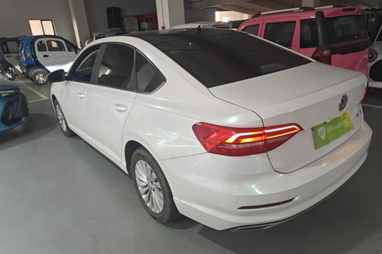 Volkswagen Lavida 2018 car image #5