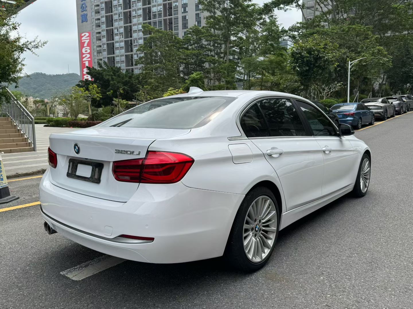 BMW 3 Series 2018 image de voiture #10