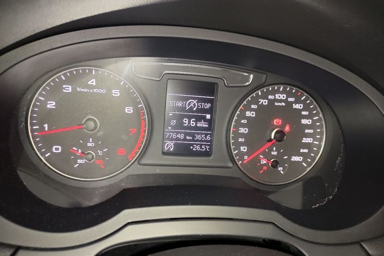 Audi Q3 2018 #12 Audi Q3 2018 car image #12