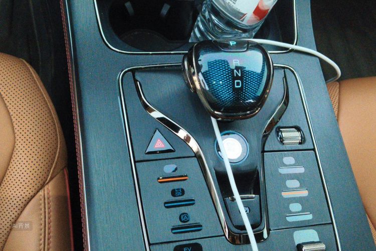 BYD Han 2022 car image #16