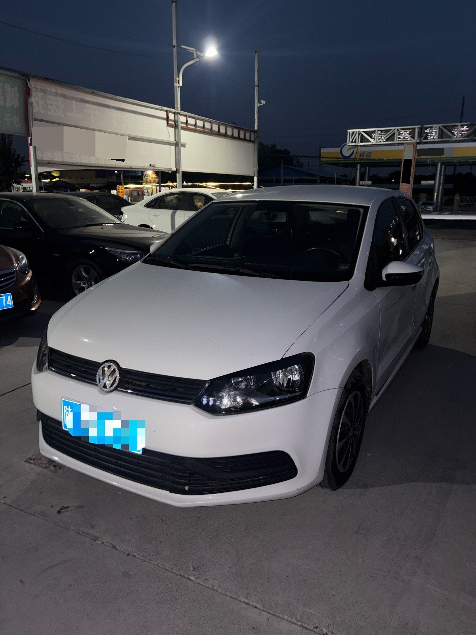 Volkswagen Polo 2018 Volkswagen Polo 2018 car image