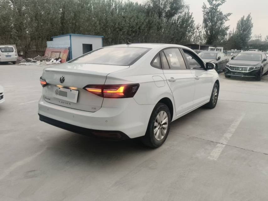 Volkswagen Lavida 2023 صورة سيارة #8