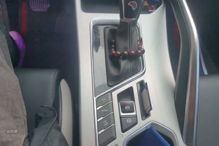 GEELY Coolray 2020 car image #16