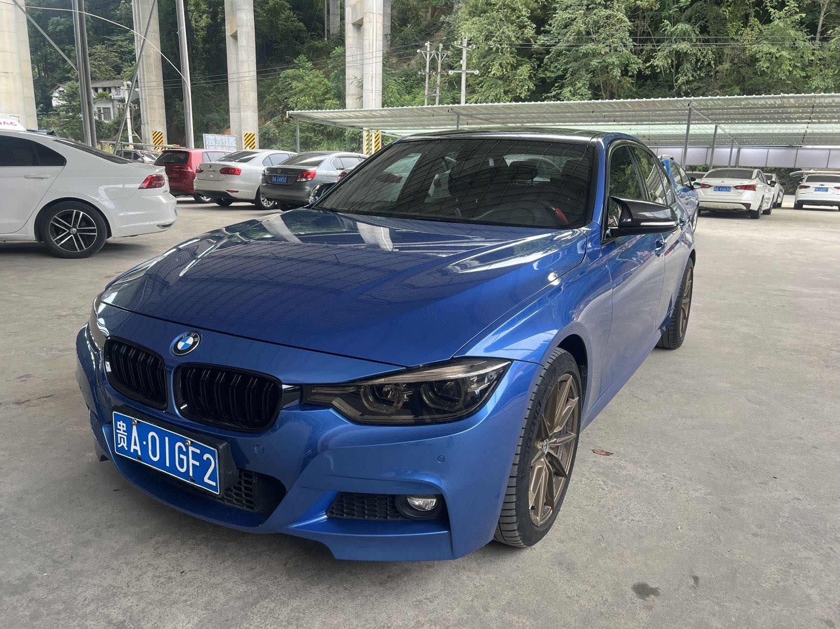 BMW 3 Series 2018 BMW 3 Series 2018 car image