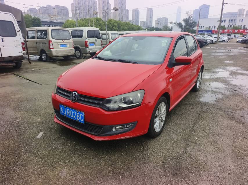 Volkswagen Polo 2014 изображение автомобиля 