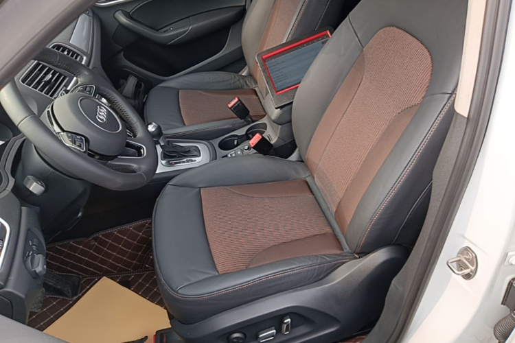 Audi Q3 2019 #15 Audi Q3 2019 car image #15