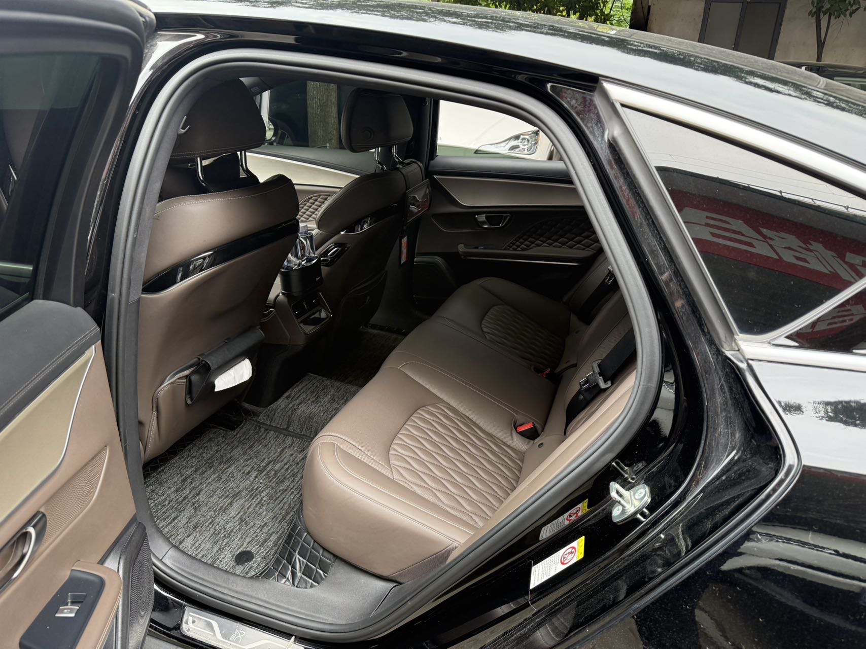 BYD Han 2024 #5 BYD Han 2024 изображение автомобиля #5