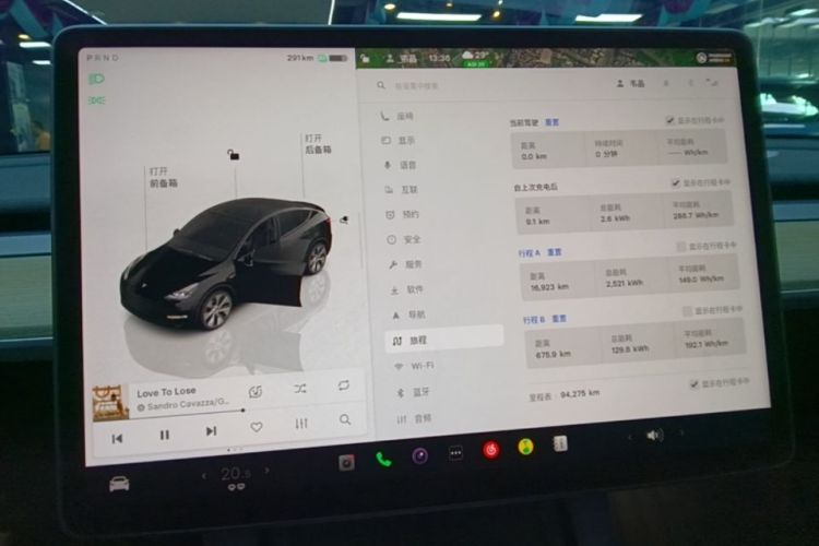Tesla Model Y 2022 #20 Tesla Model Y 2022 car image #20