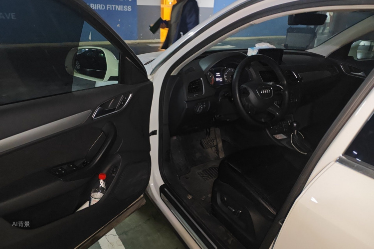 Audi Q3 2016 image de voiture #18