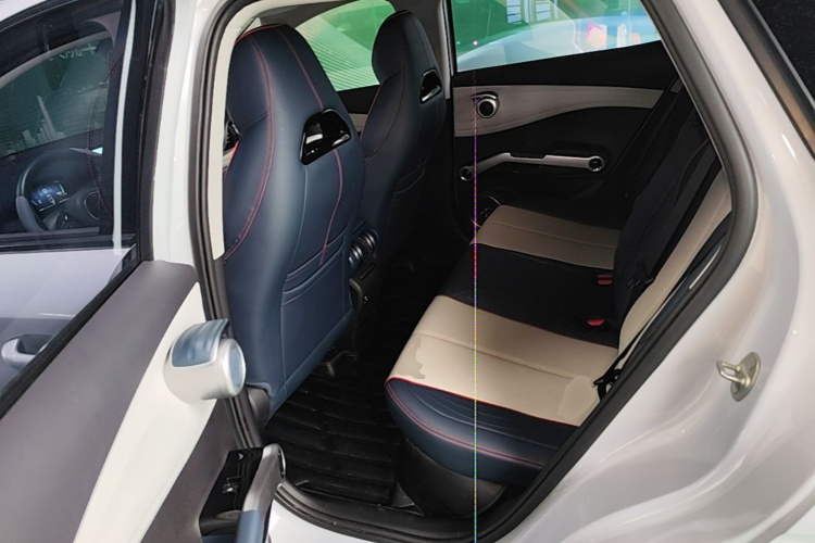 BYD Yuan Plus 2023 car image #17