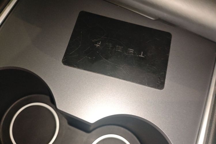 Tesla Model 3 2023 car image #9