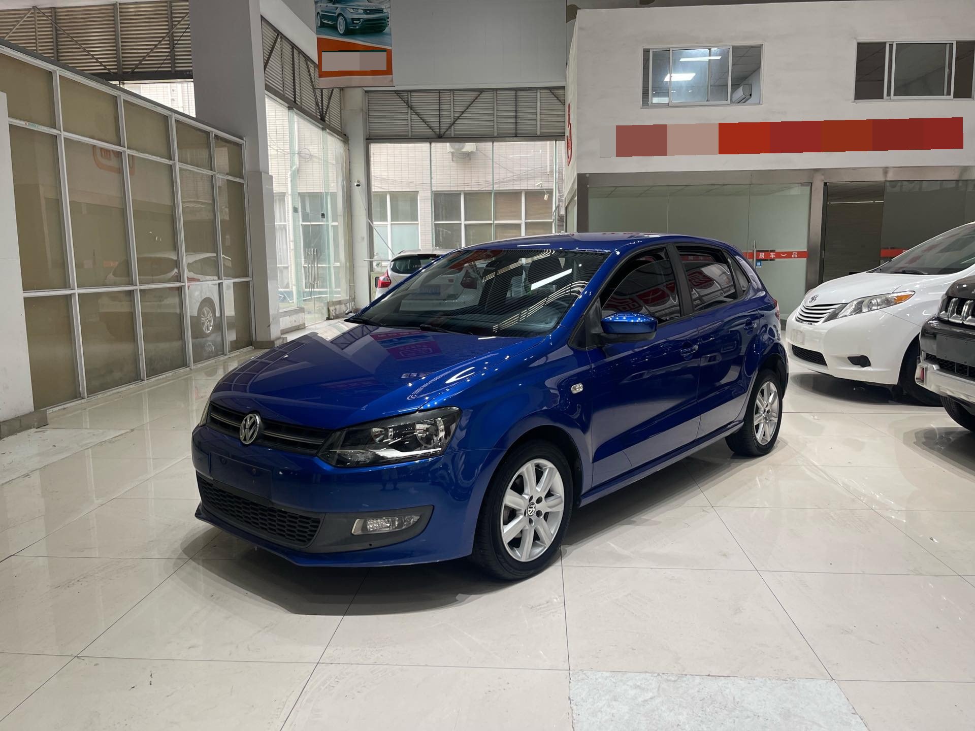 Volkswagen Polo 2013 Volkswagen Polo 2013 car image