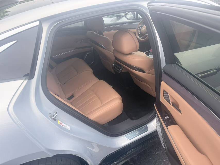 BYD HanL 2025 car image #5