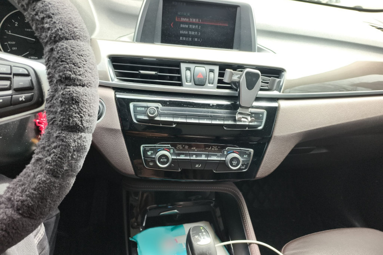 BMW X1 2018 #17 BMW X1 2018 car image #17