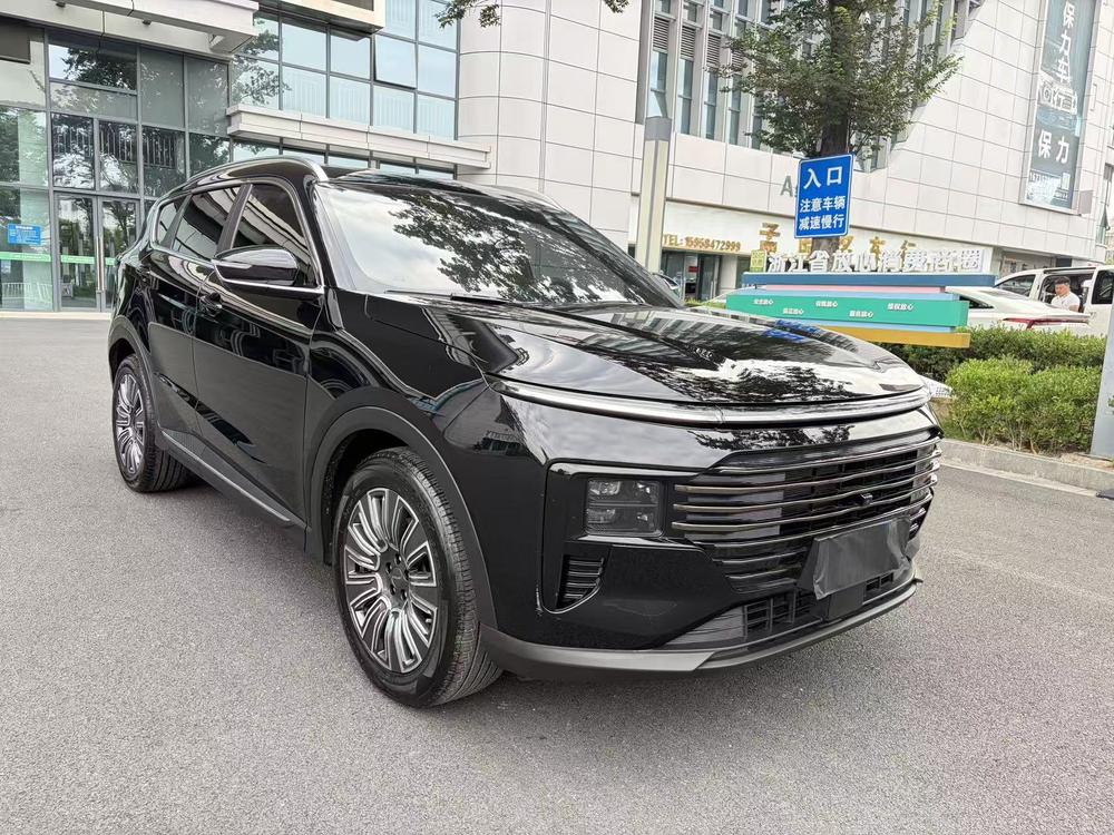 Jetour X70 PLUS 2024 #3 Jetour X70 PLUS 2024 car image #3