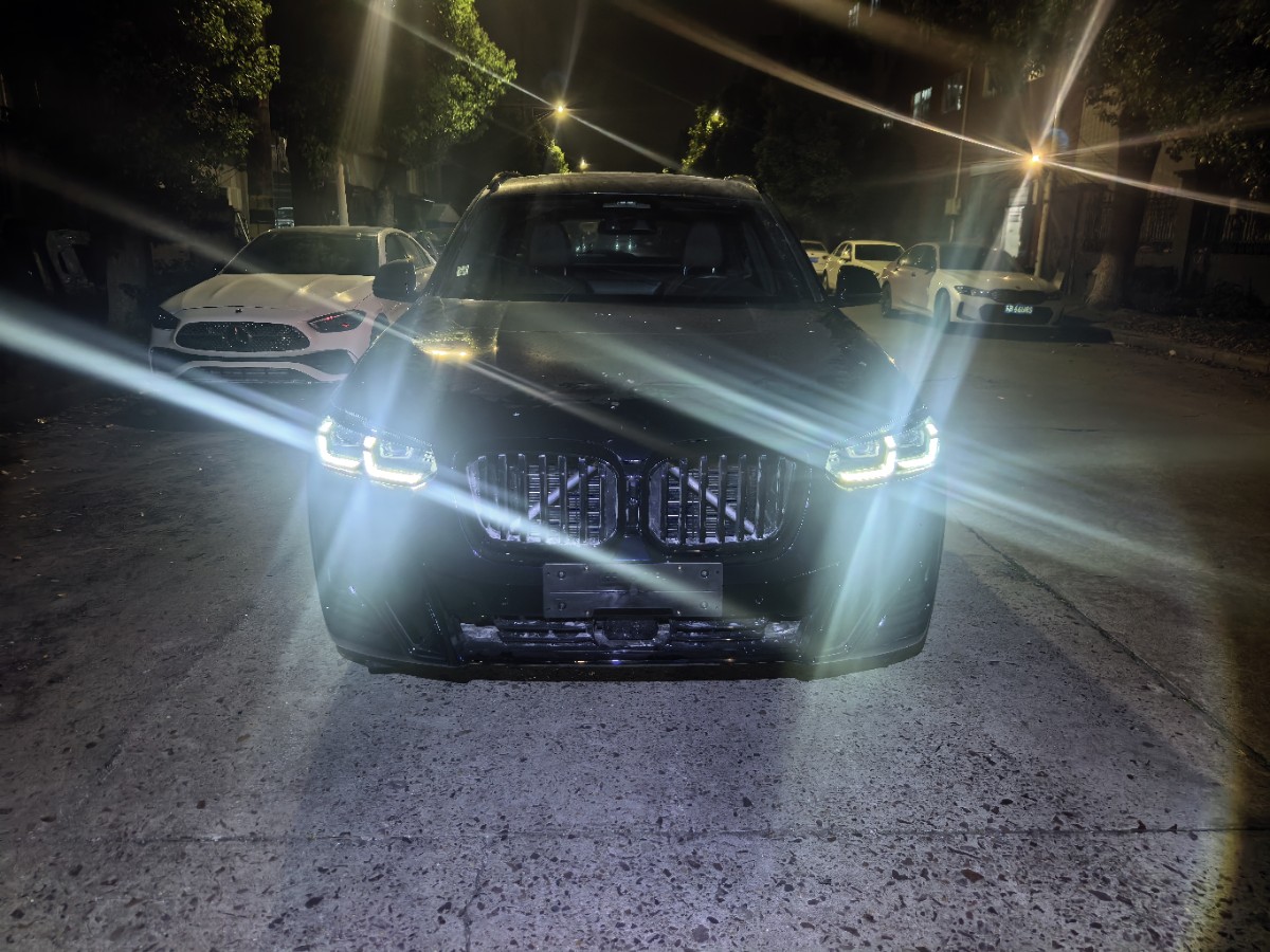 BMW X3 2025 car image #2