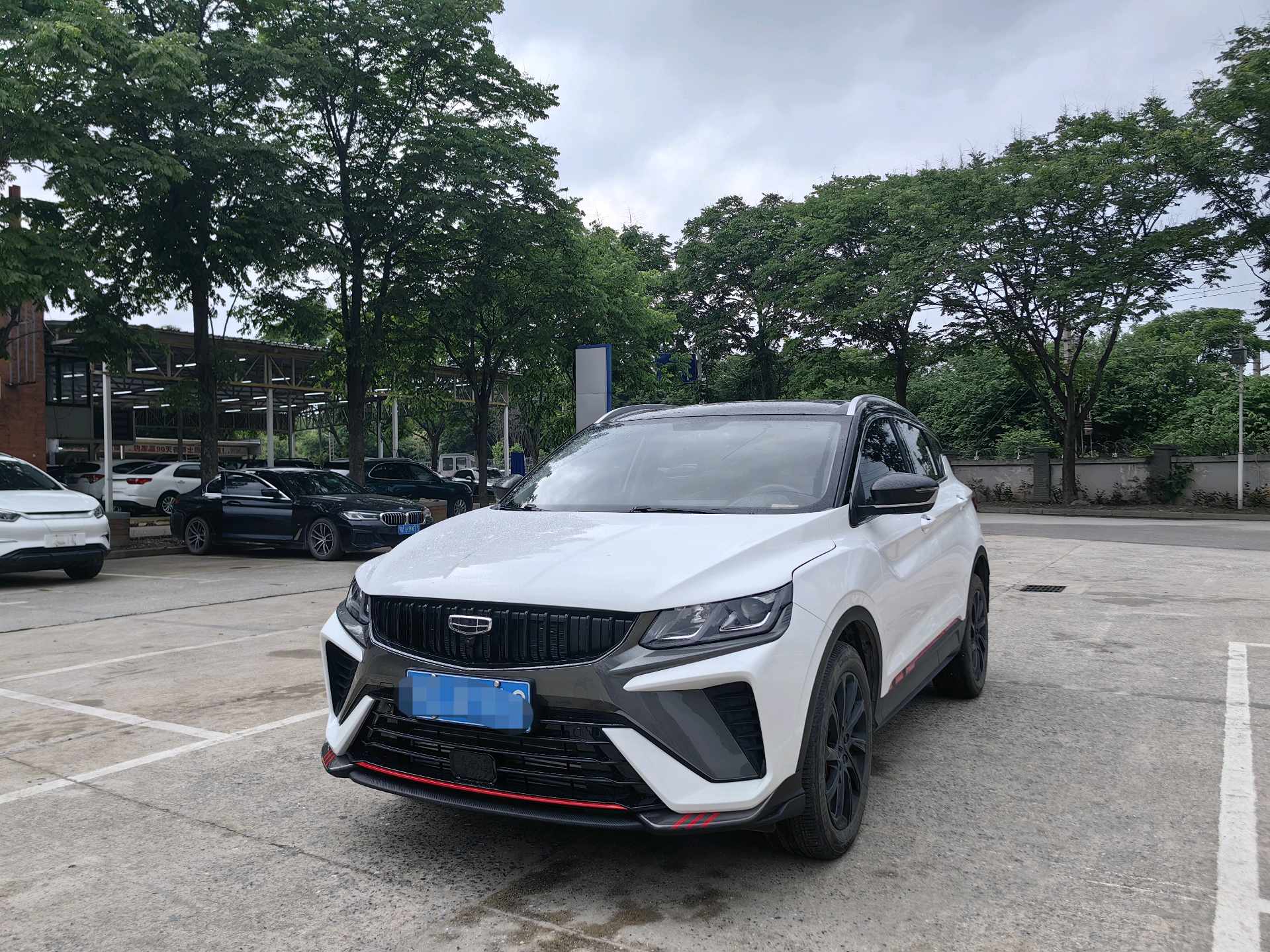 GEELY Coolray 2023 car image 