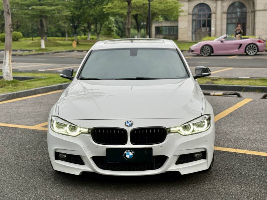 BMW 3 Series 2018 car image #5