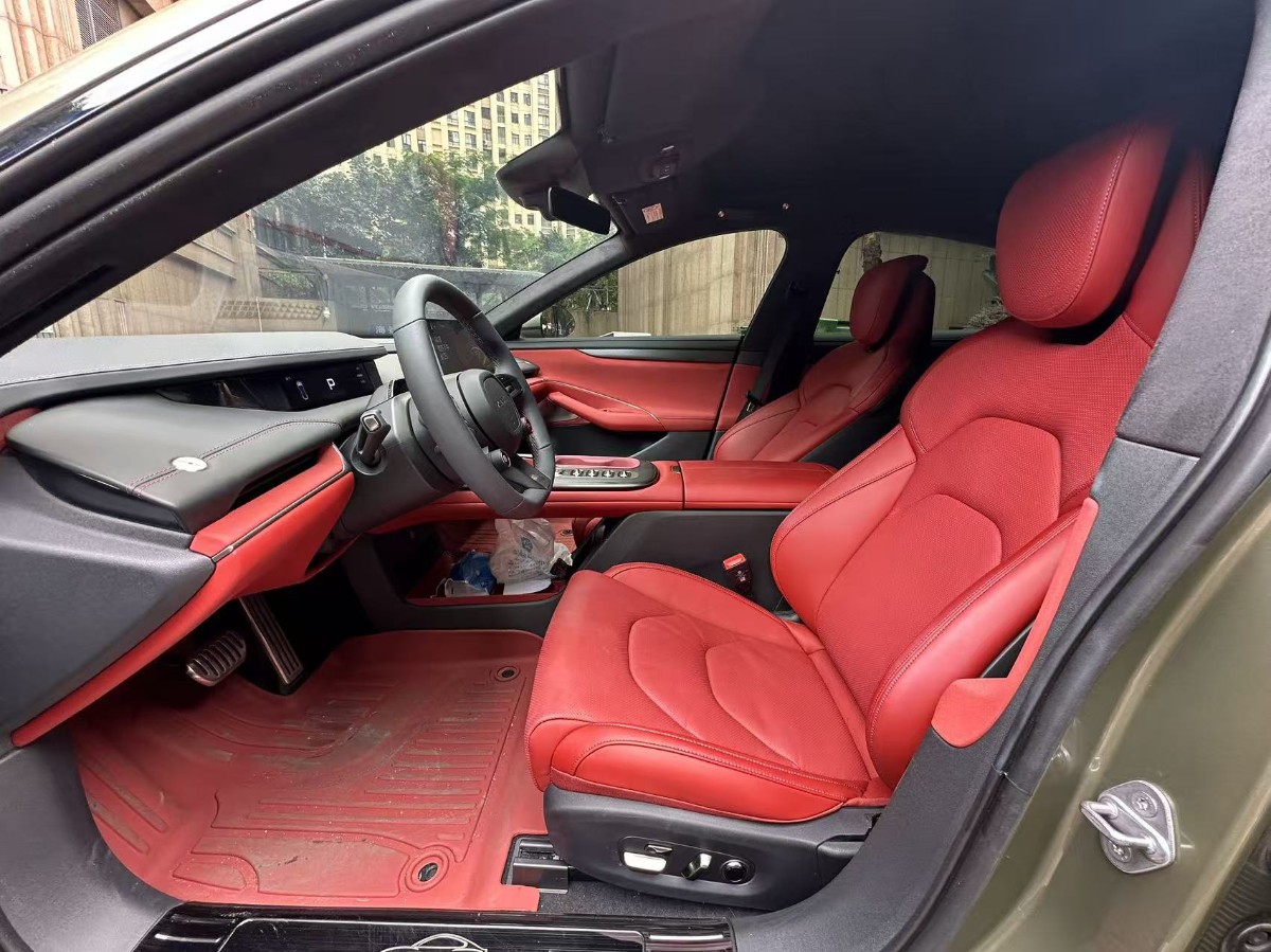 MI SU7 2024 car image #4