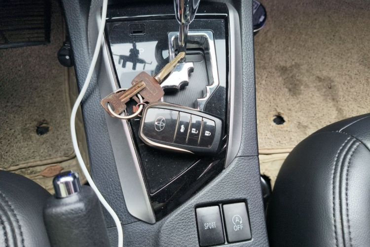 Toyota Corolla 2019 car image #11