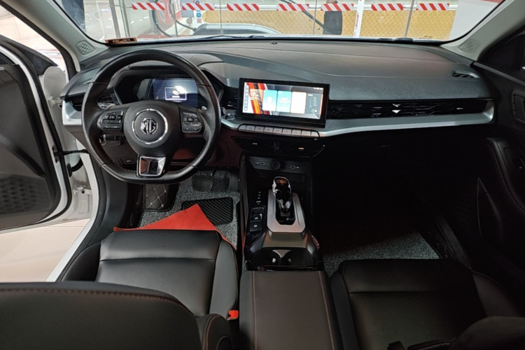 MG 5 2021 image de voiture #11