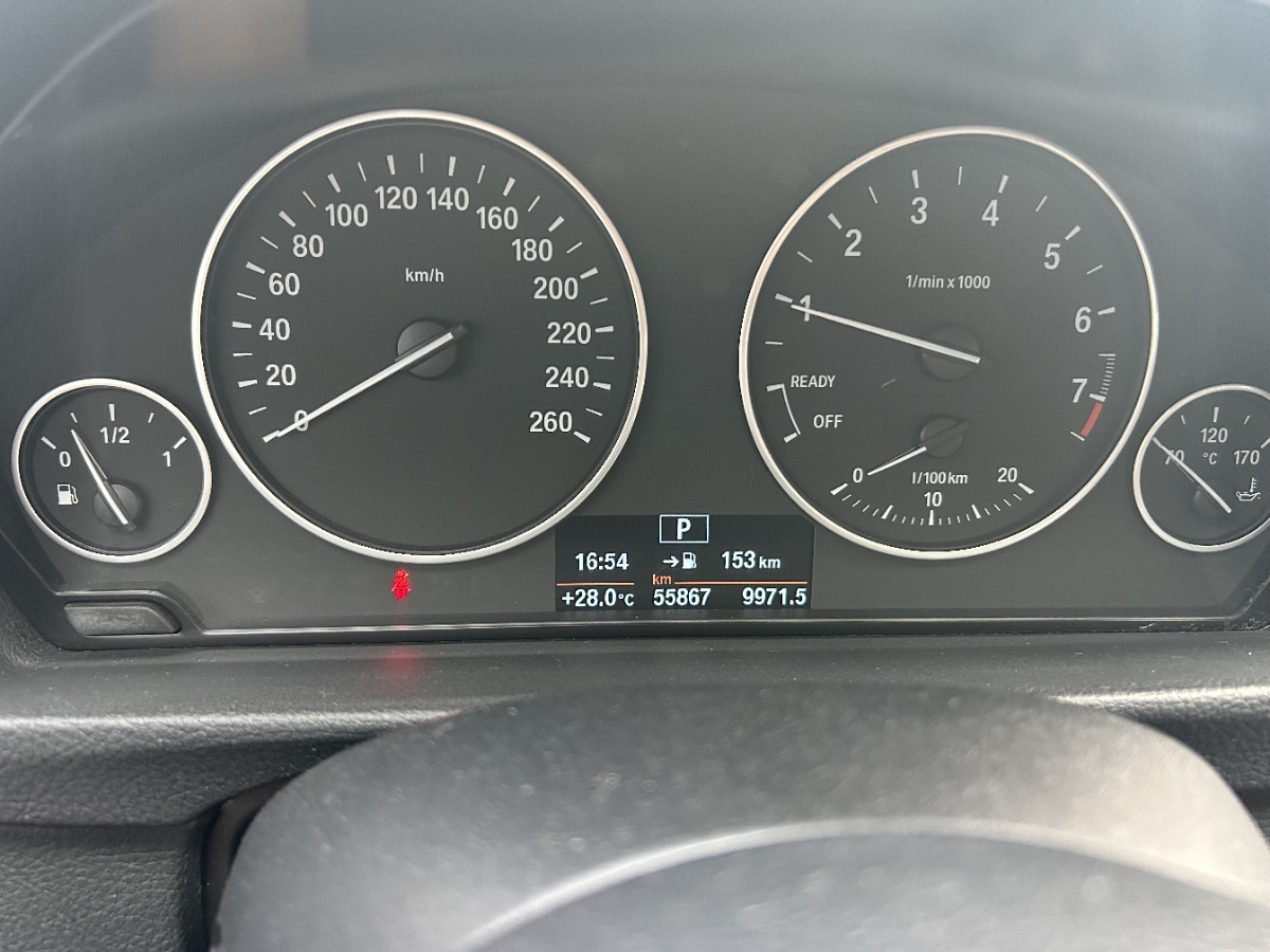 BMW 3 Series 2017 #6 BMW 3 Series 2017 صورة سيارة #6