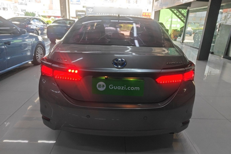 Toyota Corolla 2018 immagine di auto #6