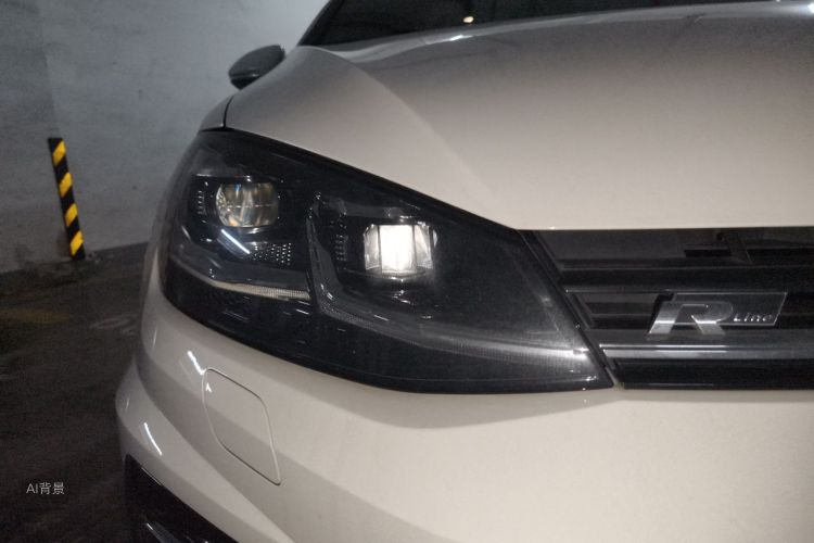 Volkswagen Golf 2019 #8 Volkswagen Golf 2019 car image #8