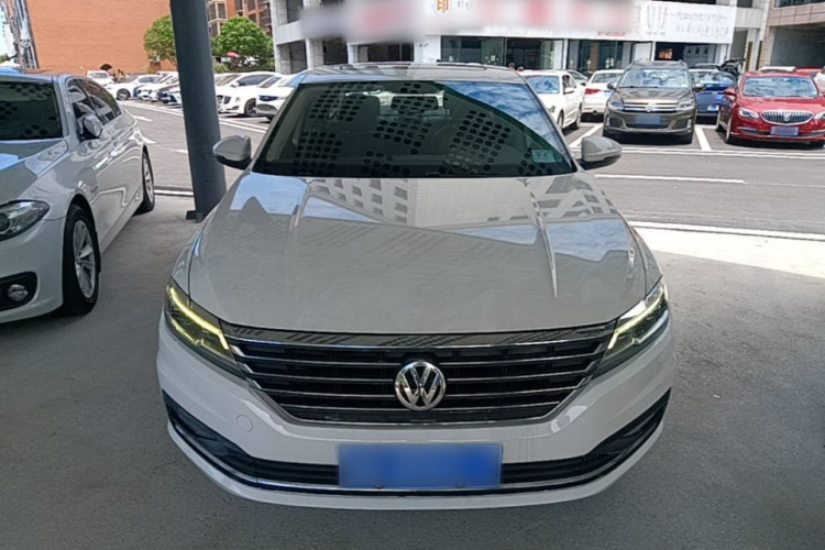 Volkswagen Lavida 2019 #3 Volkswagen Lavida 2019 car image #3