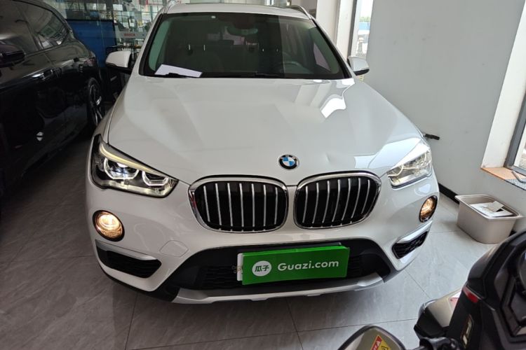 BMW X1 2018 #3 BMW X1 2018 car image #3