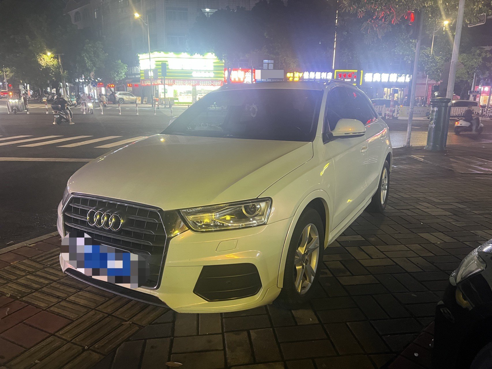 Audi Q3 2016 car image 