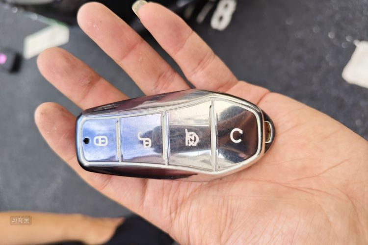 BYD Han 2023 car image #10