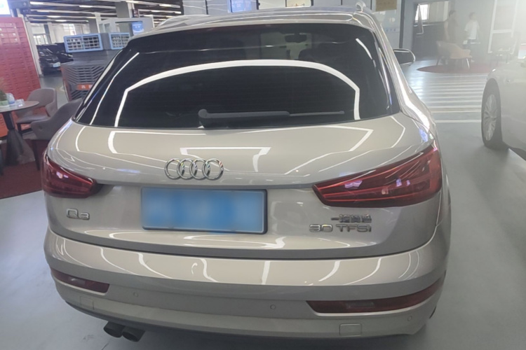 Audi Q3 2018 #6 Audi Q3 2018 car image #6