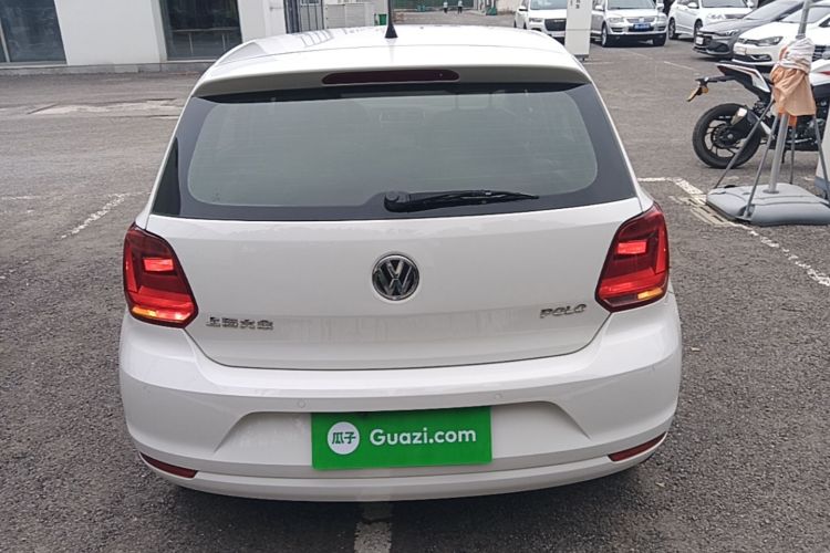Volkswagen Polo 2015 #6 Volkswagen Polo 2015 car image #6
